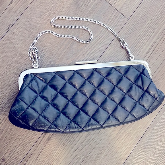 Giani Bernini Navy Blue Quilted Purse w/ Silver Chain from Macy’s. - Picture 5 of 5